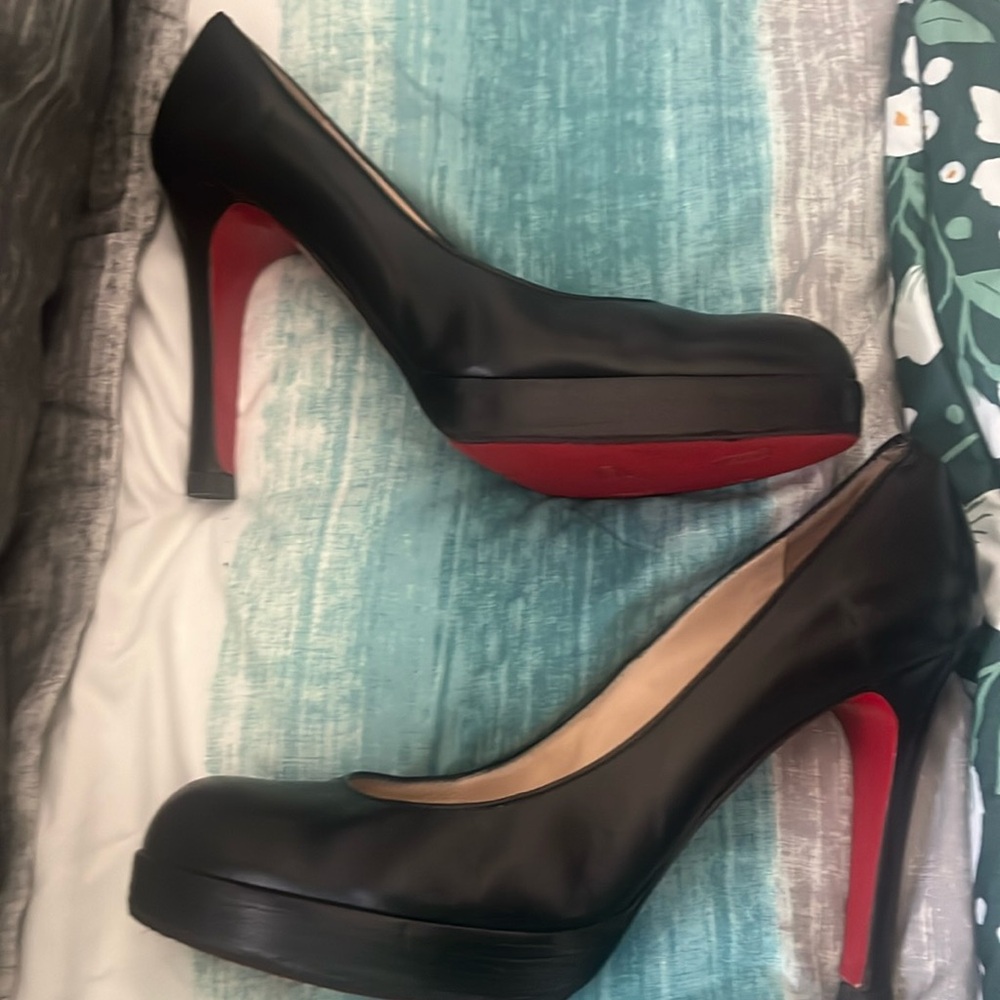 Beautiful Christian Louboutin Pumps